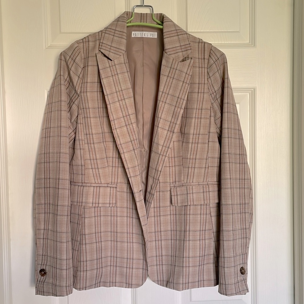 The “Katelynn” Blazer - Taupe